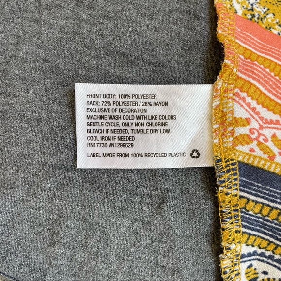 Bohemian Floral Mustard & Multicolor Patterned Tank Top w White Lace Detailing - Picture 5 of 5